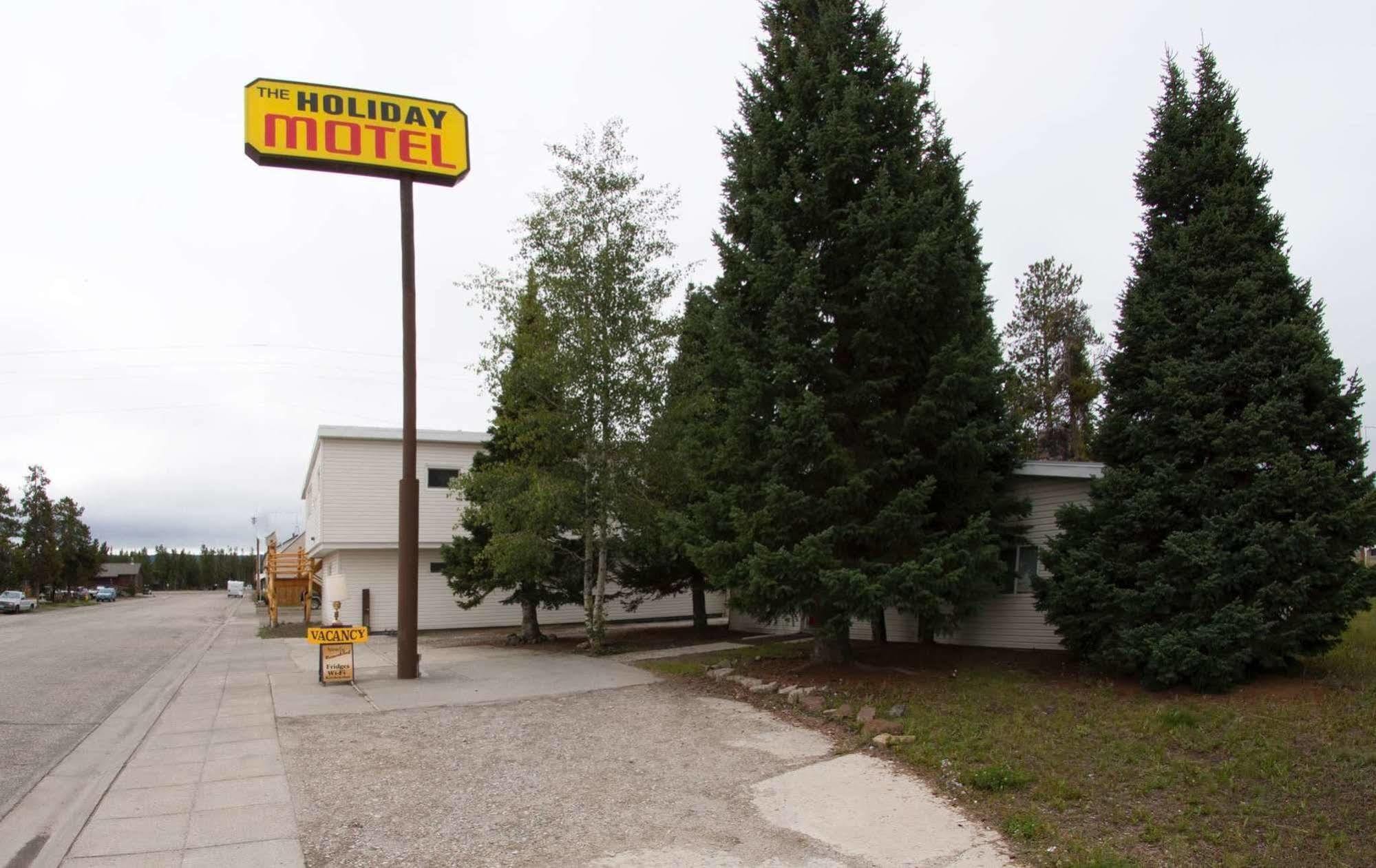 Yellowstone Holiday Motelウェスト・イエローストーン エクステリア 写真